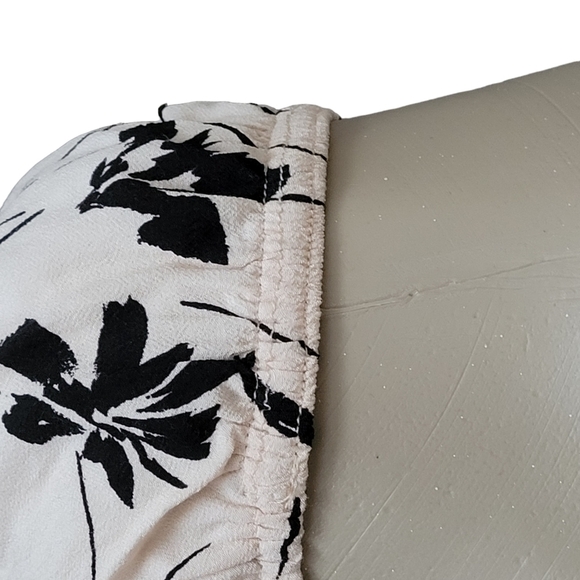 ASTR The Label Florian Square Neck Puff Sleeve Top S - Picture 6 of 9